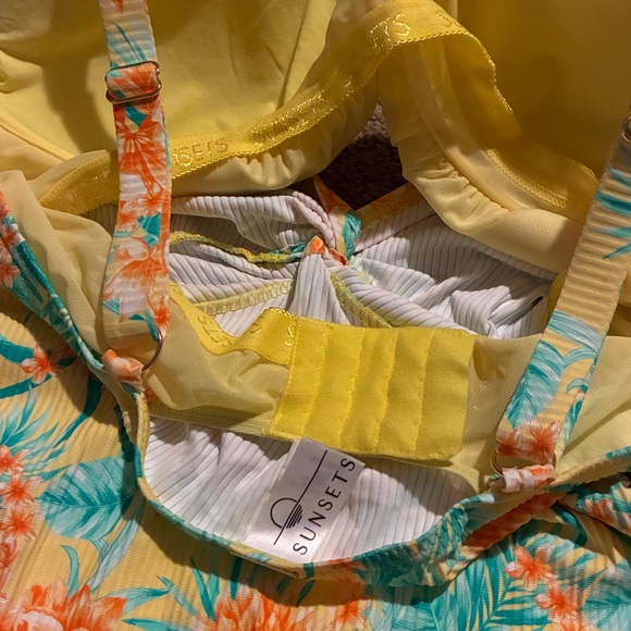 3 Sunset tankini size 40G/38H - Picture 2 of 6